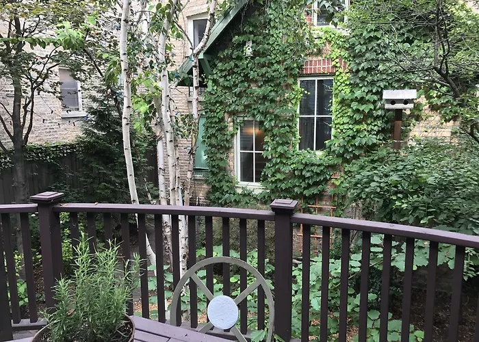 Magnolia 3* Chicago